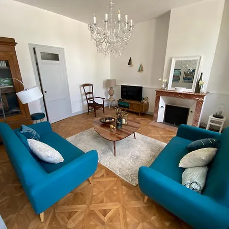 Maison De Charme Au Coeur Du Vignoble Medocain Avec Un *